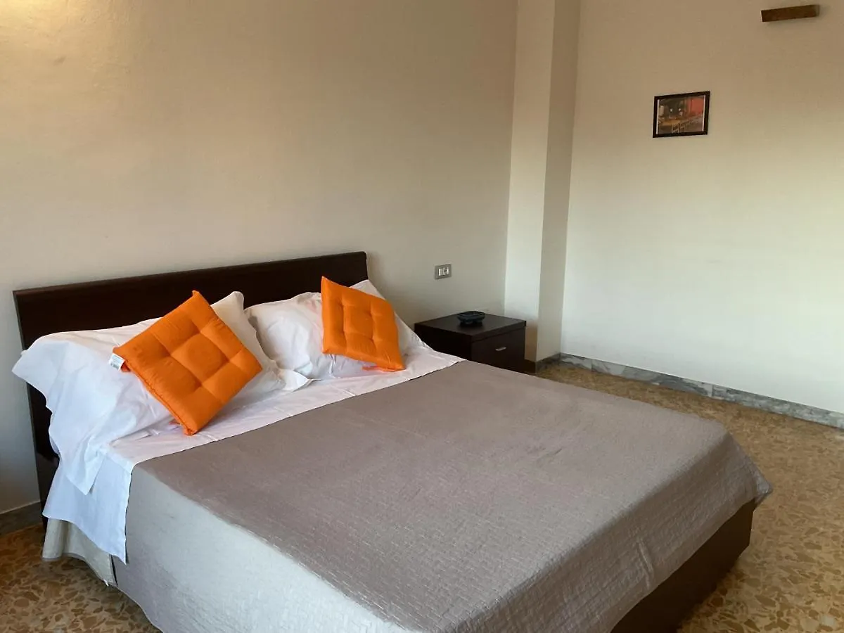 Monn Apartment Florence Italy